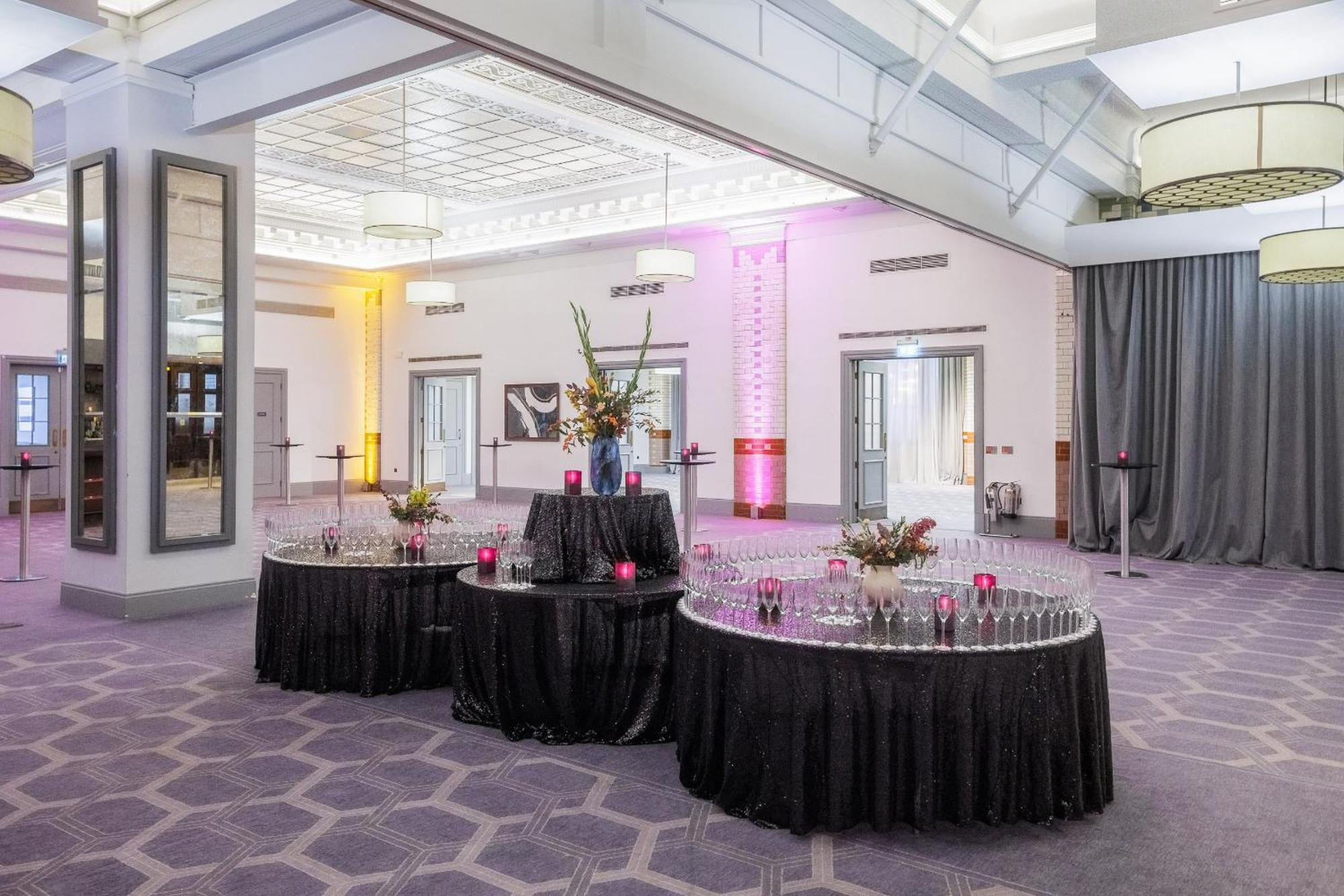 Hotel Kimpton Clocktower By Ihg Manchester